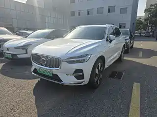 Volvo XC60 Plug-in Hybrid 2024