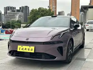 Lynk & Co 07 EM-P 2025