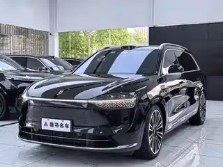AITO Wenjie M9 2025