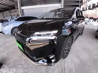 Wuling Motors Xingguang 730 New Energy 2025