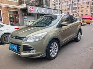 Ford Kuga 2016
