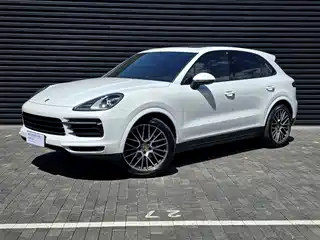 Porsche Cayenne 2021