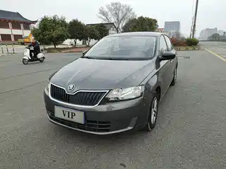 Škoda Rapid 2014