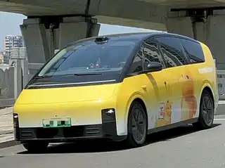 Li Auto MEGA 2024