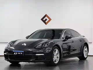 Porsche Panamera 2019