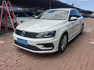 Volkswagen Sagitar 2017