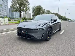 Lynk & Co 07 EM-P 2024