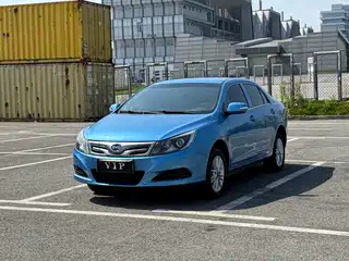BYD e5 2022