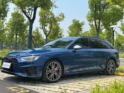 Audi S4 2025