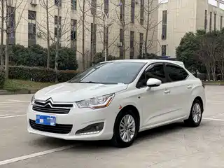 Citroën C4L 2015