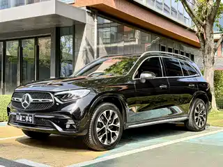 Mercedes-Benz GLC 2023