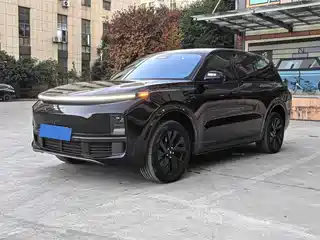 Li Auto L8 2024