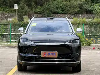 AITO Wenjie M9 2026