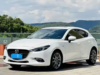 Mazda Mazda3 Axela 2018