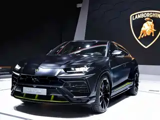 Lamborghini Urus 2021