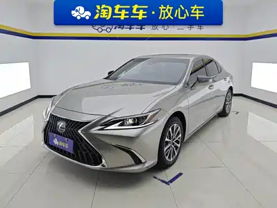 Lexus ES 2023