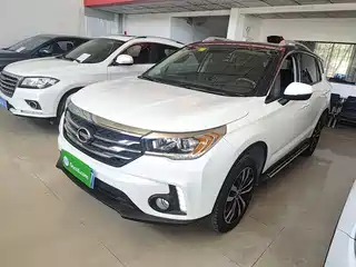 GAC Trumpchi GS4 2015
