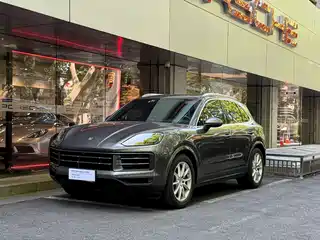 Porsche Cayenne 2024