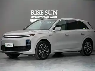 Li Auto L6 2024