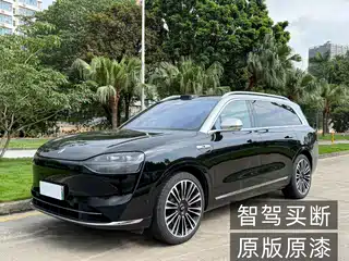 AITO Wenjie M9 2023