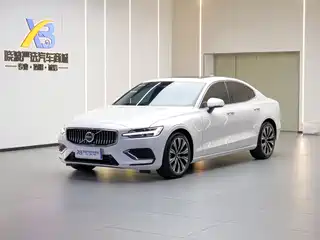 Volvo S60 2024