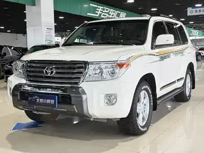 Toyota Land Cruiser 2014
