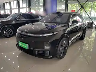 Li Auto L7 2025