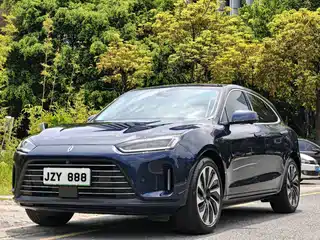 AITO Wenjie M5 2022