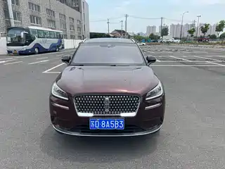 Lincoln Adventurer 2020