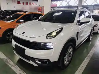 Lynk & Co 01 2020