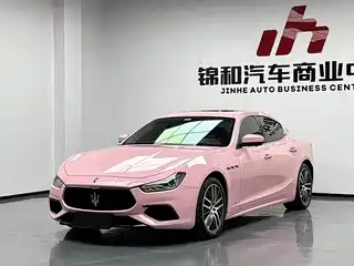 Maserati Ghibli 2021