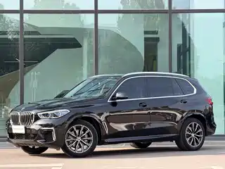 BMW X5 2023