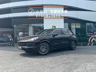 Porsche Cayenne 2021