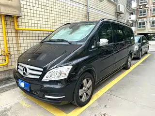 Mercedes-Benz Viano 2015