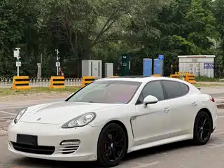 Porsche Panamera 2013