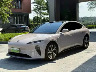 NIO ET5 2024