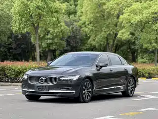 Volvo S90 2021