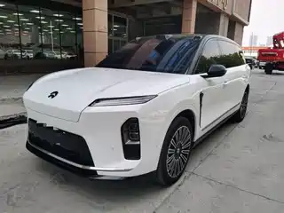 NIO NIO ES8 2025