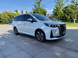GAC Trumpchi M6 2022