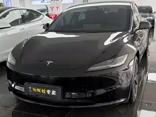 Tesla Model 3 2026