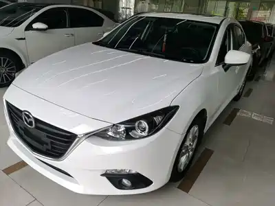 Mazda Mazda3 Axela 2015