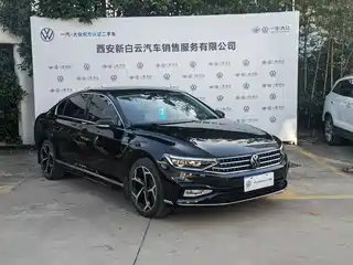 Volkswagen Magotan 2024