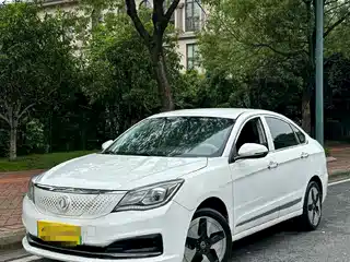 Dongfeng Aeolus Fengshen E70 2020