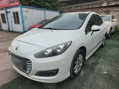 Peugeot 308 2014