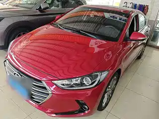 Hyundai Elantra 2019