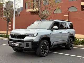 Fang Cheng Bao Leopard 8 2024