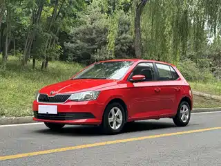 Škoda Fabia 2015