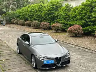 Alfa Romeo Giulia 2017