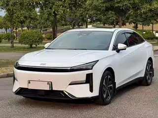 Geely Galaxy L6 2024