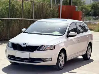 Škoda Rapid Spaceback 2017